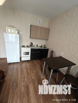 Студия квартира, посуточно, 28м2, 5/17 этаж