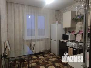 1-к квартира, посуточно, 42м2, 10/10 этаж