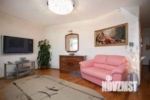 2-к квартира, посуточно, 60м2, 1/1 этаж