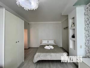 1-к квартира, посуточно, 37м2, 6/8 этаж