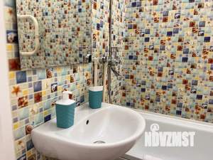 Студия квартира, посуточно, 28м2, 1/18 этаж