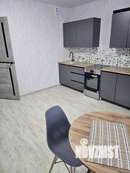 Студия квартира, на длительный срок, 28м2, 1/10 этаж