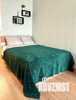 2-к квартира, посуточно, 42м2, 21/25 этаж