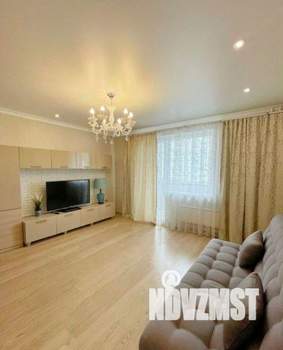 2-к квартира, посуточно, 56м2, 1/1 этаж