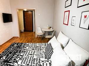 Студия квартира, посуточно, 28м2, 10/11 этаж
