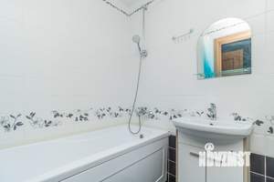 Студия квартира, посуточно, 37м2, 7/17 этаж