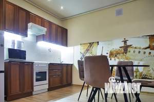 2-к квартира, посуточно, 65м2, 2/5 этаж