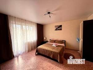 1-к квартира, посуточно, 42м2, 1/1 этаж