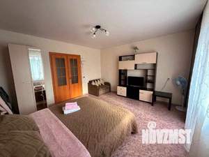 1-к квартира, посуточно, 45м2, 1/1 этаж