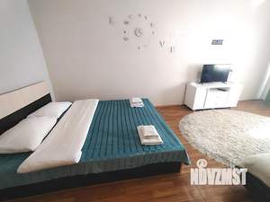 1-к квартира, посуточно, 38м2, 1/10 этаж