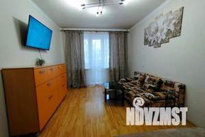 1-к квартира, посуточно, 38м2, 1/9 этаж