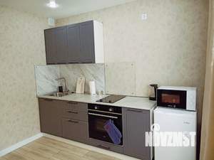 1-к квартира, посуточно, 41м2, 1/10 этаж