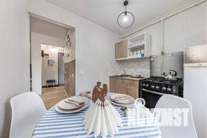 2-к квартира, посуточно, 48м2, 1/4 этаж