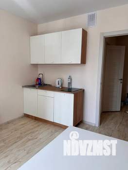 1-к квартира, посуточно, 32м2, 1/10 этаж