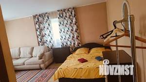 1-к квартира, посуточно, 38м2, 4/5 этаж