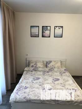 Студия квартира, посуточно, 24м2, 2/18 этаж