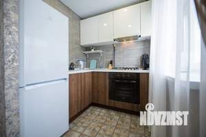3-к квартира, посуточно, 66м2, 2/5 этаж