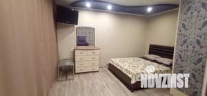 1-к квартира, посуточно, 35м2, 4/10 этаж