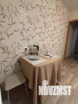 1-к квартира, посуточно, 43м2, 1/1 этаж