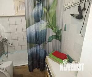Студия квартира, посуточно, 27м2, 3/5 этаж