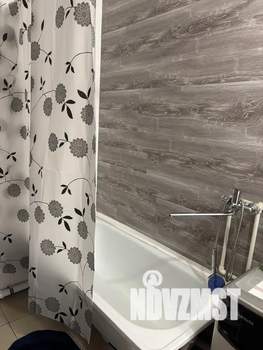 1-к квартира, посуточно, 43м2, 2/10 этаж