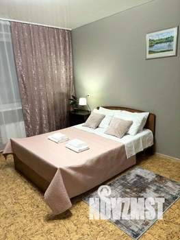 1-к квартира, посуточно, 43м2, 1/1 этаж