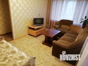 1-к квартира, посуточно, 35м2, 3/5 этаж