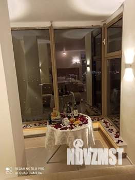 Студия квартира, посуточно, 69м2, 17/17 этаж