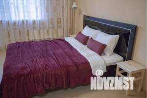 1-к квартира, посуточно, 44м2, 7/10 этаж