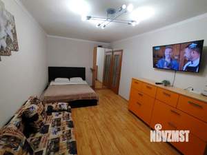 1-к квартира, посуточно, 38м2, 1/9 этаж