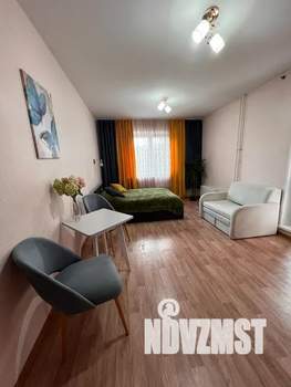 Студия квартира, посуточно, 32м2, 4/10 этаж