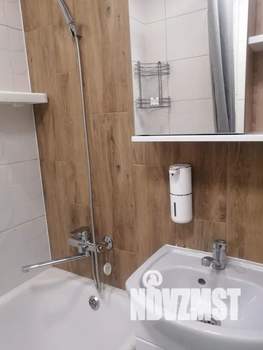 1-к квартира, посуточно, 33м2, 9/9 этаж