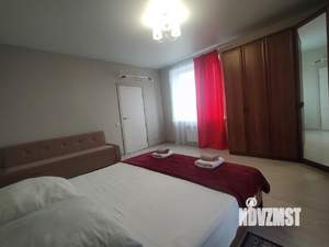 2-к квартира, посуточно, 50м2, 1/1 этаж