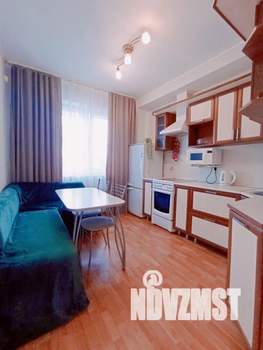1-к квартира, посуточно, 40м2, 6/10 этаж