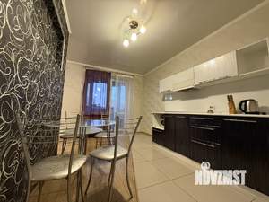 Студия квартира, на длительный срок, 40м2, 4/17 этаж