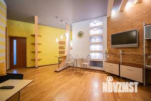 2-к квартира, посуточно, 64м2, 2/5 этаж