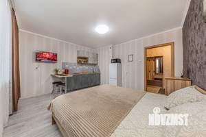 Студия квартира, посуточно, 40м2, 10/10 этаж