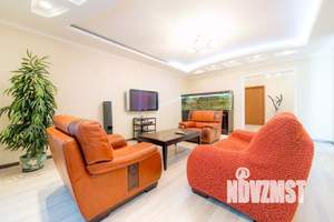 1-к квартира, посуточно, 136м2, 1/1 этаж