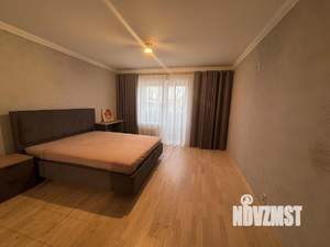 4-к квартира, на длительный срок, 122м2, 2/10 этаж
