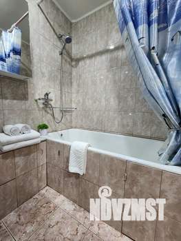 1-к квартира, посуточно, 32м2, 5/9 этаж