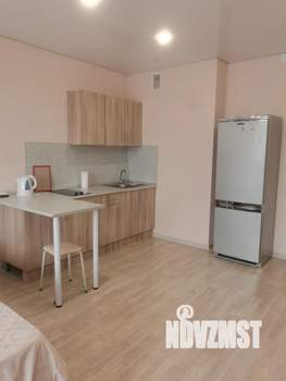 Студия квартира, посуточно, 34м2, 4/20 этаж