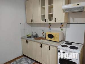 1-к квартира, посуточно, 36м2, 1/9 этаж