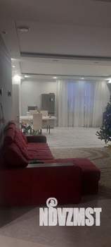 4-к квартира, на длительный срок, 135м2, 10/15 этаж