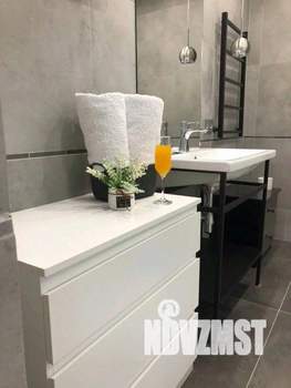 1-к квартира, посуточно, 43м2, 1/1 этаж