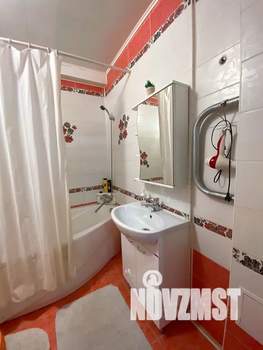 Студия квартира, посуточно, 42м2, 7/9 этаж