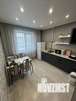 1-к квартира, посуточно, 41м2, 1/10 этаж