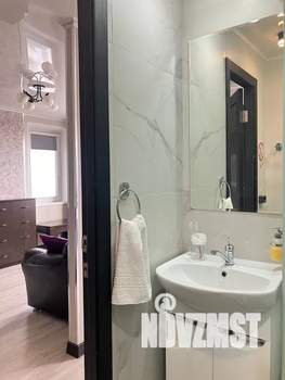 1-к квартира, посуточно, 35м2, 9/9 этаж