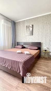 1-к квартира, посуточно, 36м2, 2/22 этаж