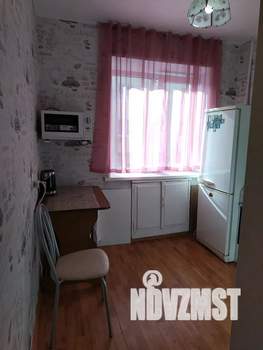 1-к квартира, посуточно, 32м2, 4/5 этаж