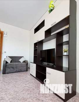 1-к квартира, посуточно, 42м2, 4/9 этаж